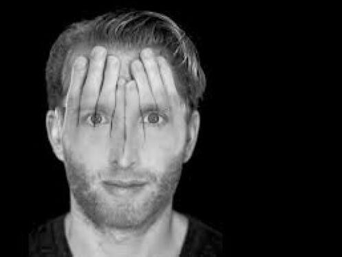 Cabaretier Peter Pannekoek in De Overnachting