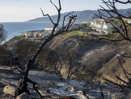 Inwoners Malibu (Californië) kunnen huis nog lang niet in