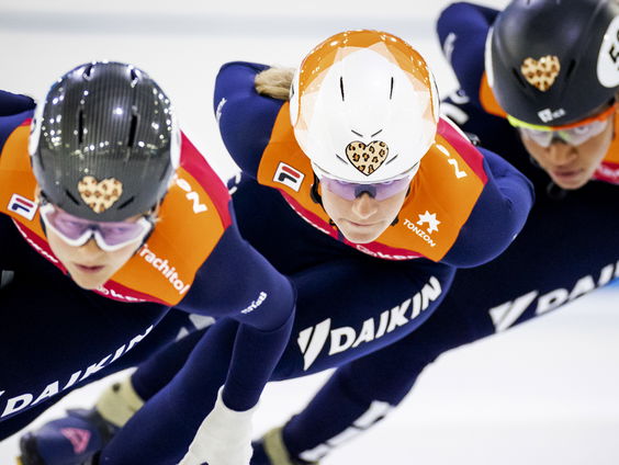 Shorttrackers rouwen en trainen