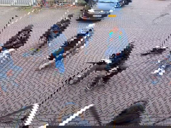 Wat betekent de avondklok voor daklozen?