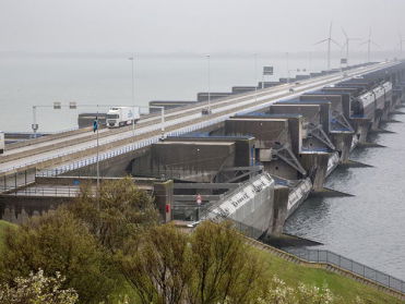 Snakken naar de kier