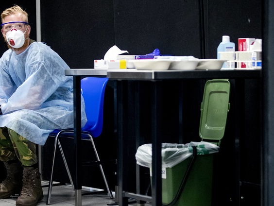 Zelfisolatie voor reizigers uit Nederland in Groot-Brittannië