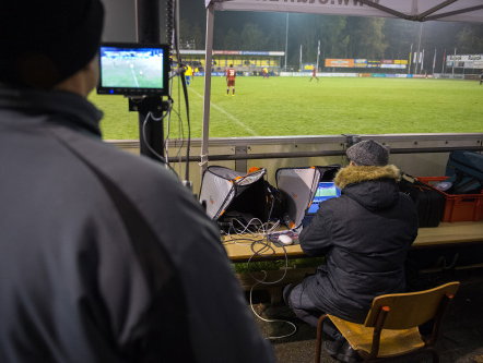 "Het voetbal moet regels hockey overnemen"