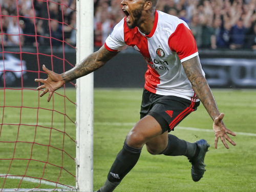 Feyenoord wint met 3-0 van Apoel Beer-Sheva