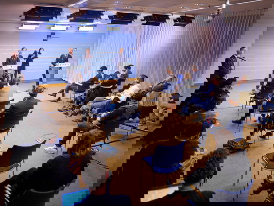 Coronamaatregelen zijn afvinkcircus door gebrek aan lef