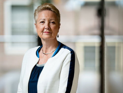 Corrie van Brenk gaat voorzitter 50Plus Dales bellen