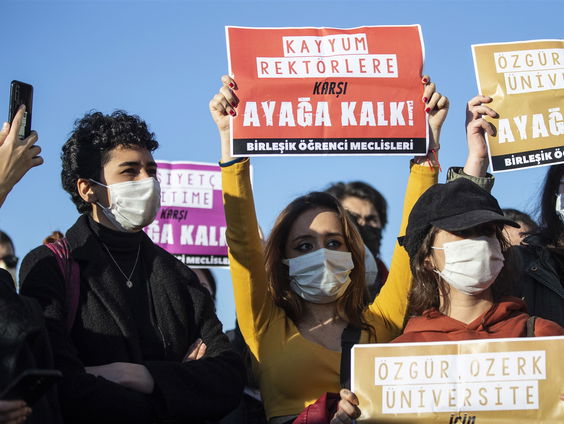 Turkse studenten pikken bemoeienis van Erdogan niet meer