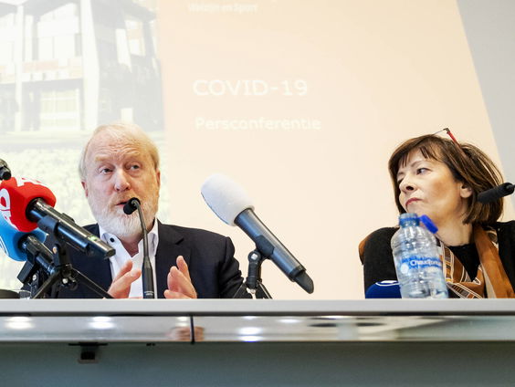 Komt er een tussentijds onderzoek naar coronabeleid kabinet?