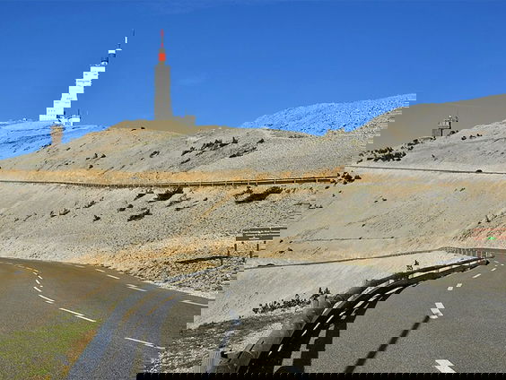 Tour-reportage: De Ventoux, de mooiste en de zwaarste