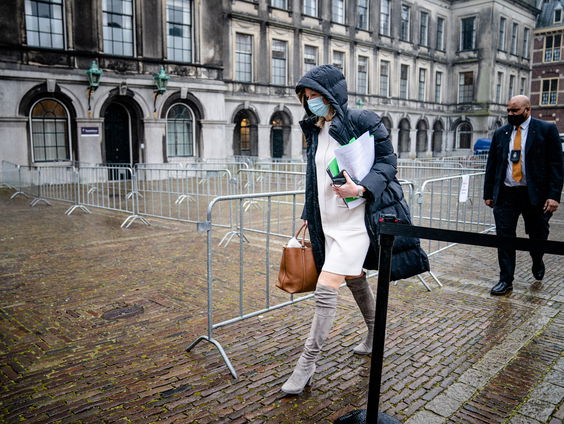 Turbulente formatiedag in Den Haag