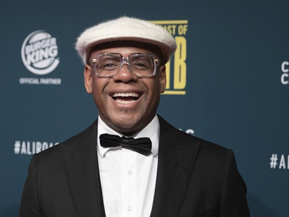 Comedians Riza Tisserand en Howard Komproe gooien het over een andere boeg