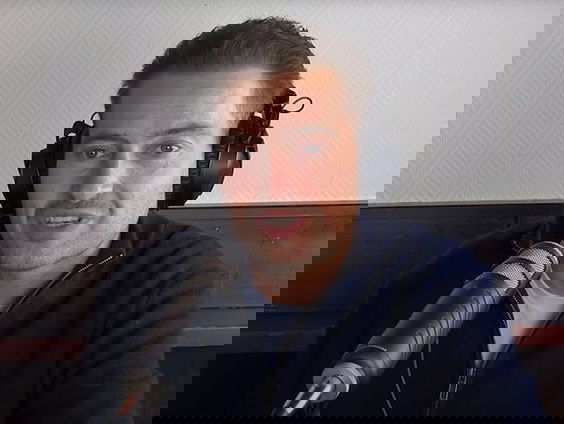 'Ik geloof niet in feiten', moedig voorwaarts in complot-'boom'