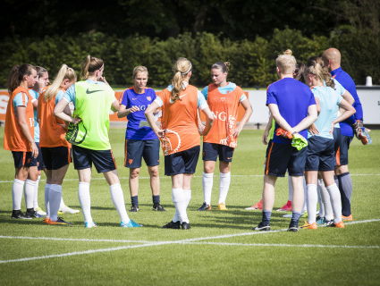 Vrouwenvoetbal was bij de KNVB ooit 'nutteloos'