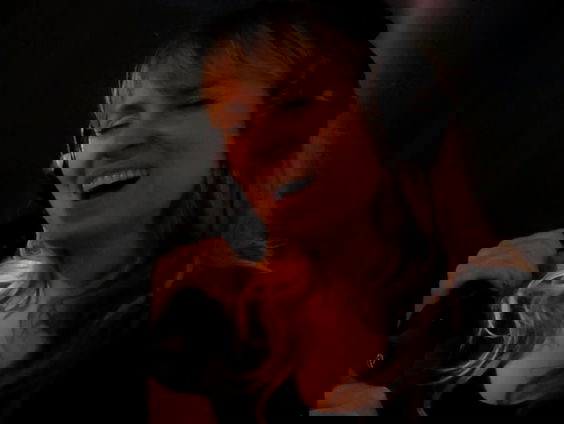 Janne Schra zingt 'In de Regen'