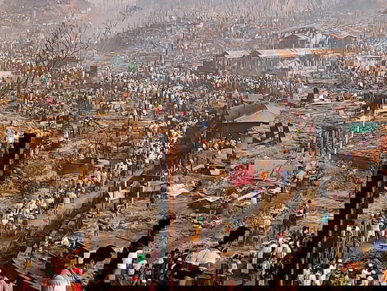 15 doden en 560 gewonden na brand Rohingyakamp in Bangladesh