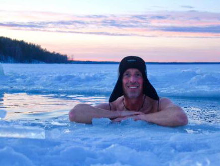 Wakker worden en: ijszwemmen met Ewout Staartjes!