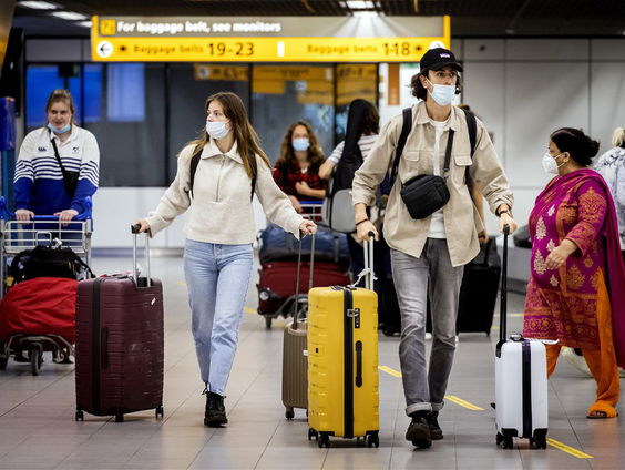 Stand.nl: Reizigers zouden eigenlijk hun voucher moeten gebruiken om een nieuwe vakantie te boeken