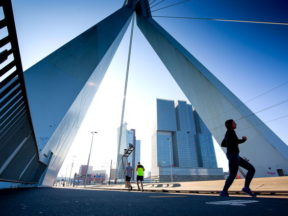 Onderzoekers: ruim 40 procent beroepsbevolking over 30 jaar migrant