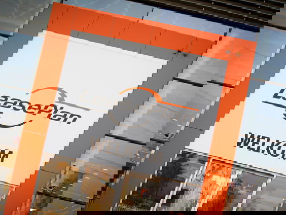 Advocaat over vaccinatieplicht bij autobedrijf Leaseplan