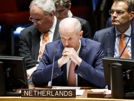 Minister Blok spreekt VN Veiligheidsraad toe
