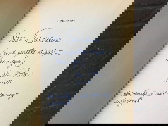 Bijzondere opdrachten, in afgedankte boeken