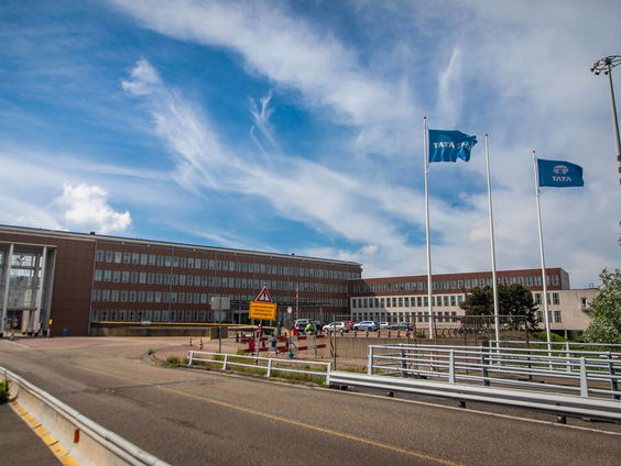 Roel Berghuis en Friso de Zeeuw over situatie bij Tata Steel