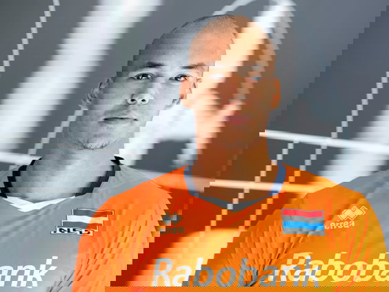 Toptransfer voor Nimir Abdel-Aziz