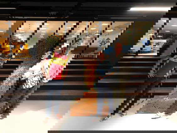 Nieuwsforum met Ronit Palache, Sander de Kramer en Andries Knevel