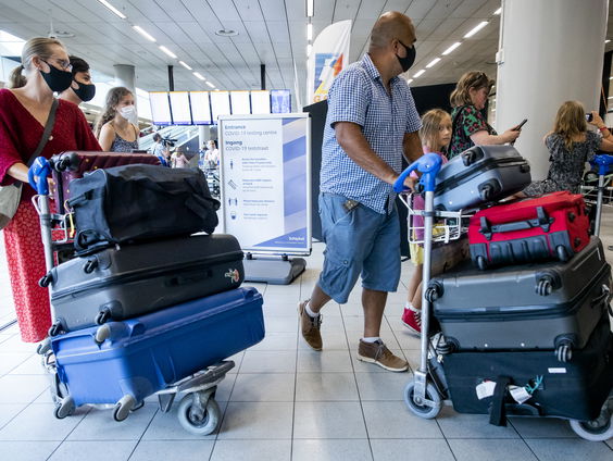 Kabinet lanceert 'voucherbank' voor gedupeerde toeristen