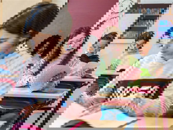 Stand.nl: Onze kinderen verdienen een beter onderwijssysteem