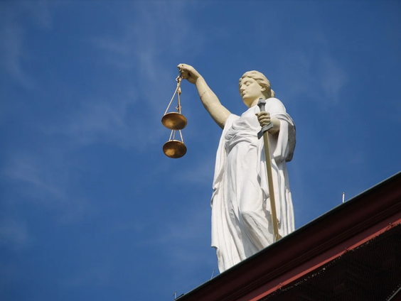 Peter Plasman: 'Geef een strafkorting aan crimininelen die bekennen'