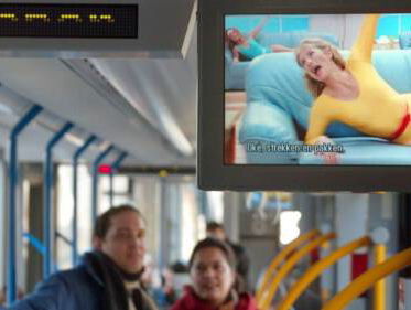 Publieke omroep verdient minder aan reclames, de concurrentie juist meer