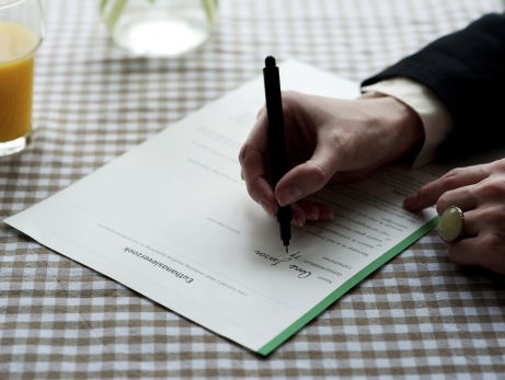 'Bescherm mensen met dementie die zich bedenken over euthanasie beter'