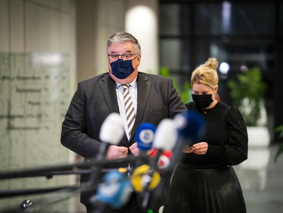 Voorzitter Veiligheidsberaad Hubert Bruls over weer een nacht rellen