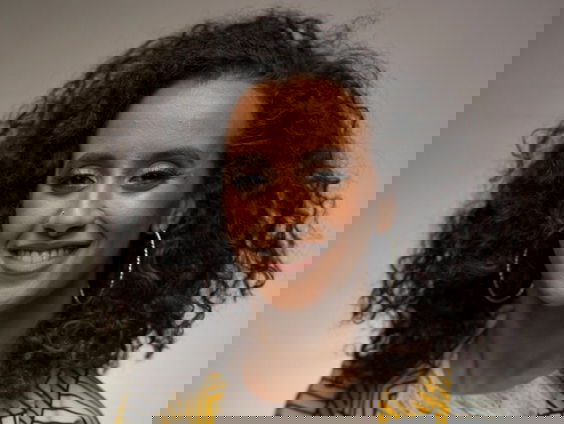 Kunststof - Mariam El Maslouhi, podcastmaker