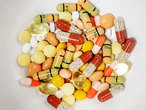 Kankeronderzoekers in de aanval tegen te dure medicijnen