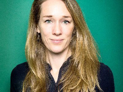 Kunststof - Sara Berkeljon, journalist en interviewer