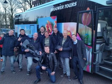 Reinout zwaait Kleintje Pils uit