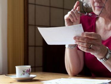Het DIDD werkbezoek: Christen Unie Tweede Kamerlid Carola Schouten loopt mee met gerechtsdeurwaarder