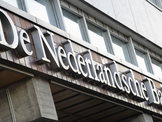 Welke banden heeft De Nederlandsche Bank met slavernij?