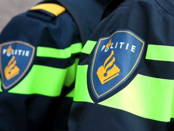 Politie maakt einde aan feest in Utrecht: ‘Het helpt als we deze mensen zwaar straffen’