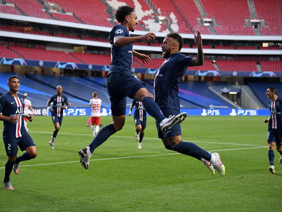 PSG flitst richting finale Champions League
