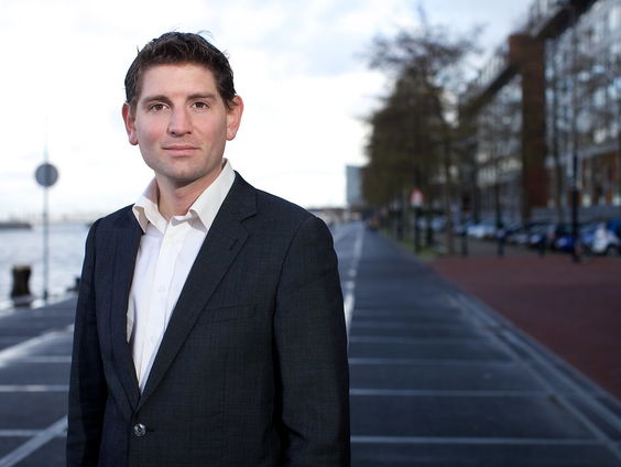 D66-Kamerlid Paternotte heeft vragen over Nederlands coronamedicijn