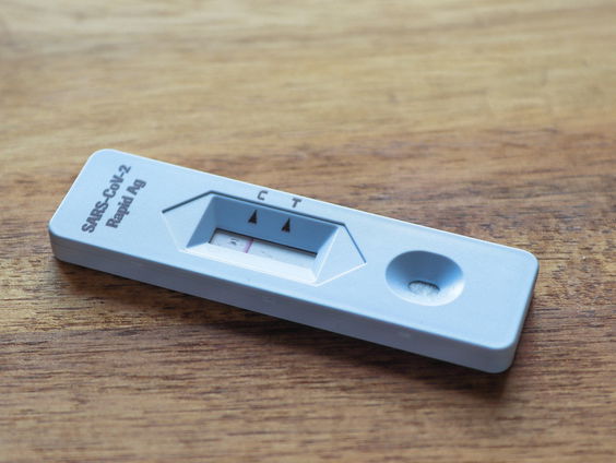 Gaan we door zelftesten het zicht op het virus verliezen?