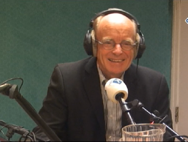 Rechter Willem Korthals Altes moet met pensioen, maar wil niet en dreigt met zaak tegen de staat