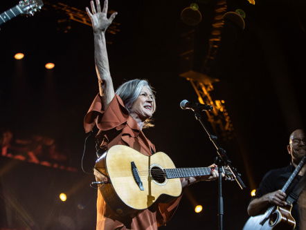 Lockdown Sessions: Lenny Kuhr