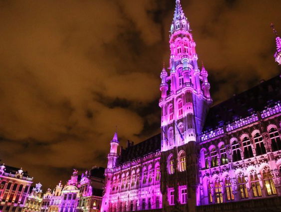 Geen verlichting met kerst voor de Belgen