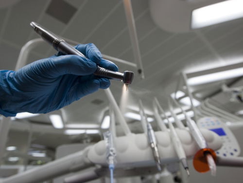 Daklozentandarts Sharif Tairie