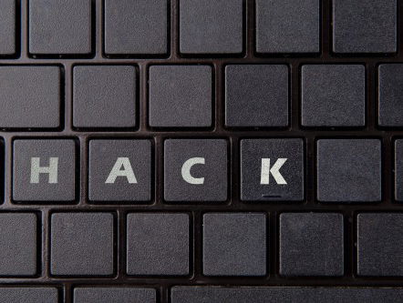 Verzekeraar stuurt al je persoonlijke gegevens via e-mail