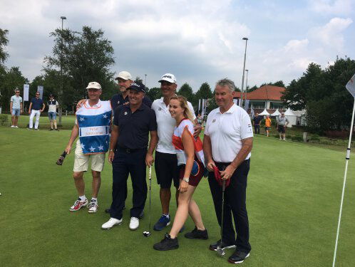 Op de golfbaan met de Vliegende Keep